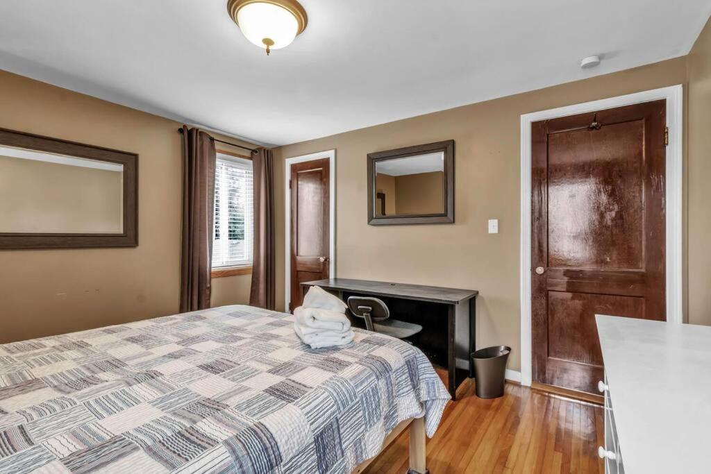 Gorgeous 2 Queen Bedroom Apartment In North Buffalo With 70 Inch Tv Buitenkant foto